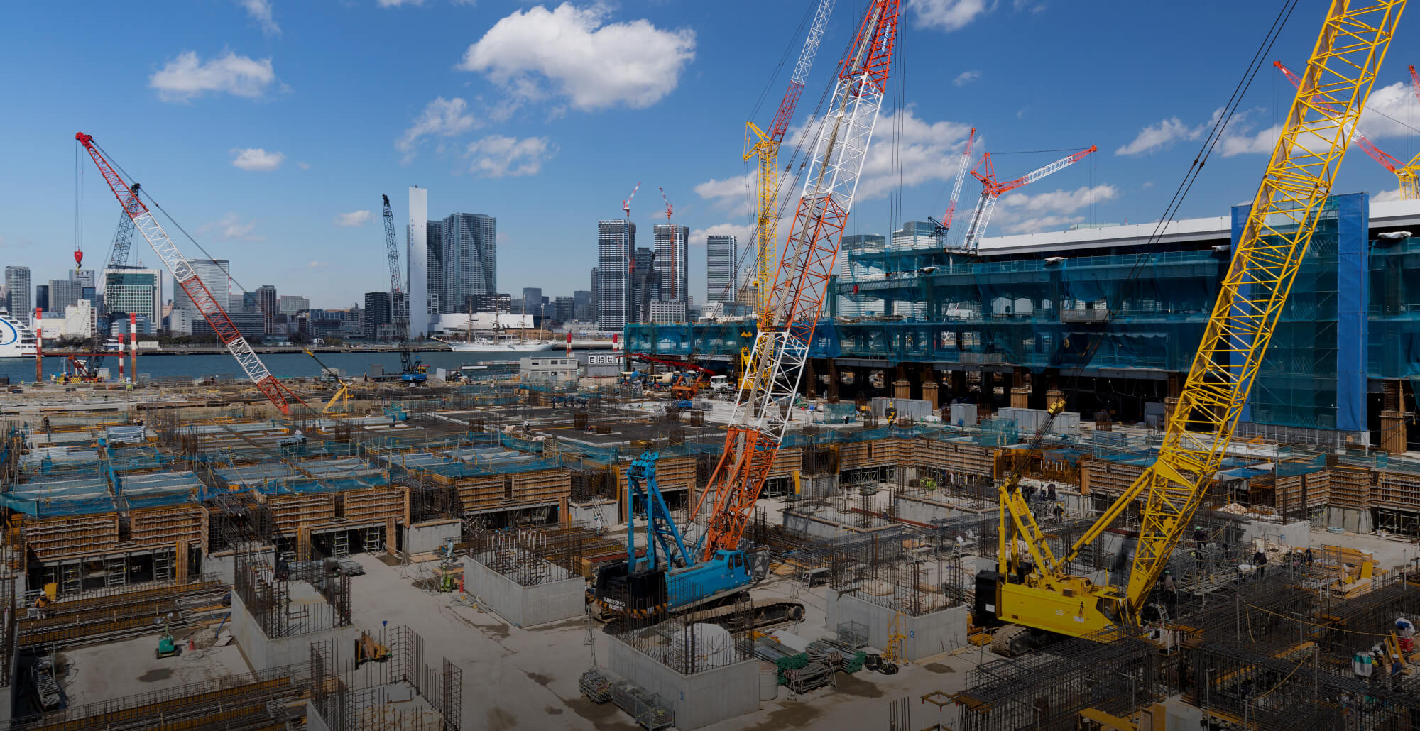 確かな型枠技術で、建物の未来をつくる